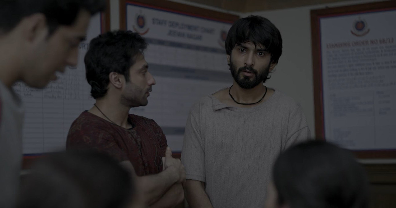 Lafangey: Sapne, Dosti, Duniya (2025) Season 1 [Hindi] WebRip 480p 720p ESub - Complete Screenshot