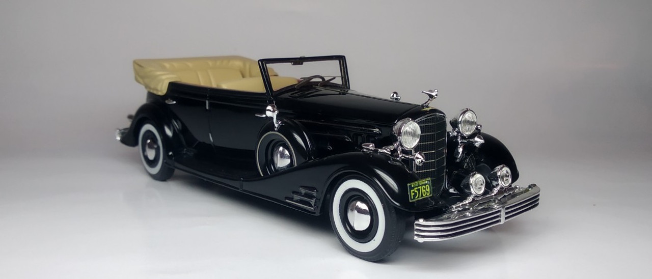 Cadillac V16 452-C Convertible Phaeton by Fleetwood (8)