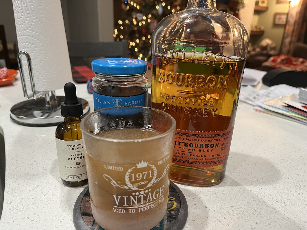 C67B8A49-F59C-4F50-835B-56DAD1E4415E