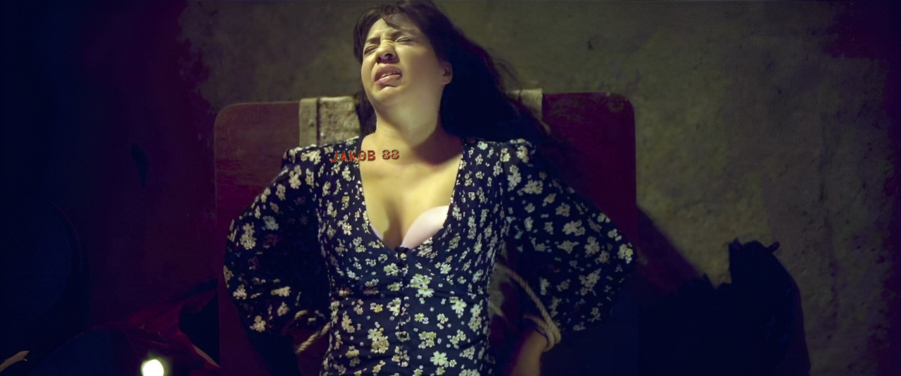 Zetkin Yikilmis 5 - Pink Rabbit 2022