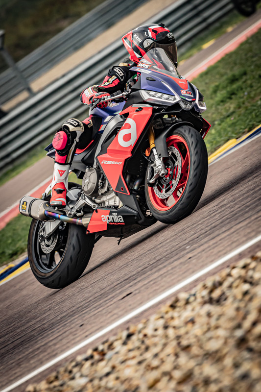 A23D6C00-3FD0-47B6-B922-29634DCFF921