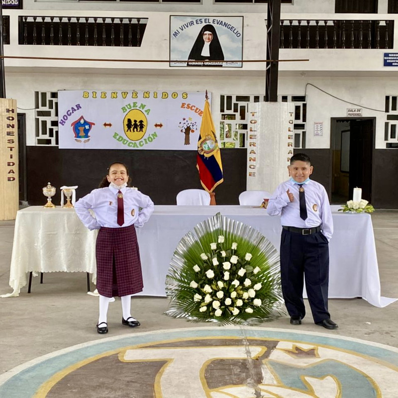 INAUGURACIÓN. 22 - 23