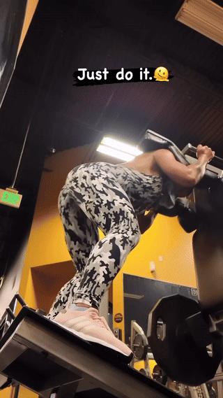 ezgif-7-075de08124.gif
