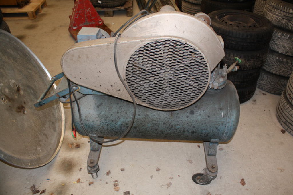 Defekt_Stenhřj_Kompressor (4)