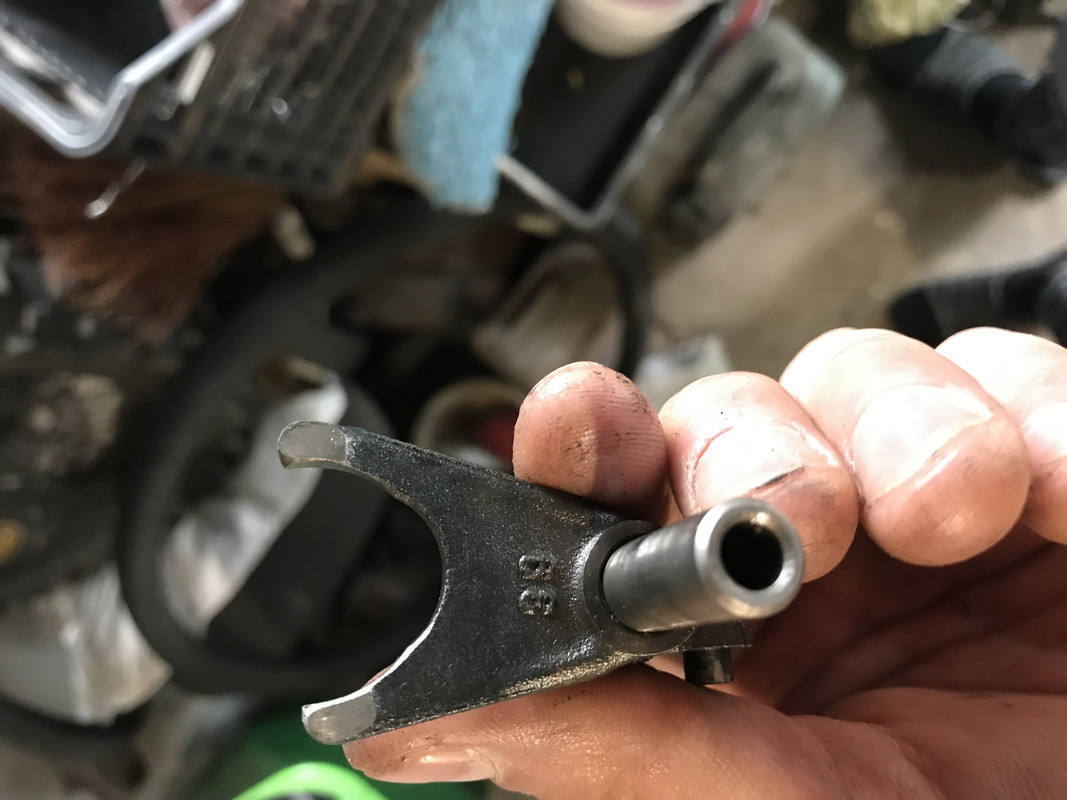 037502AB-587F-49BD-B43D-09935A93B3EC