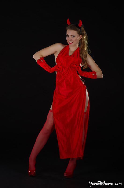 MarvelCharm_Monica-Halloween-2016-023