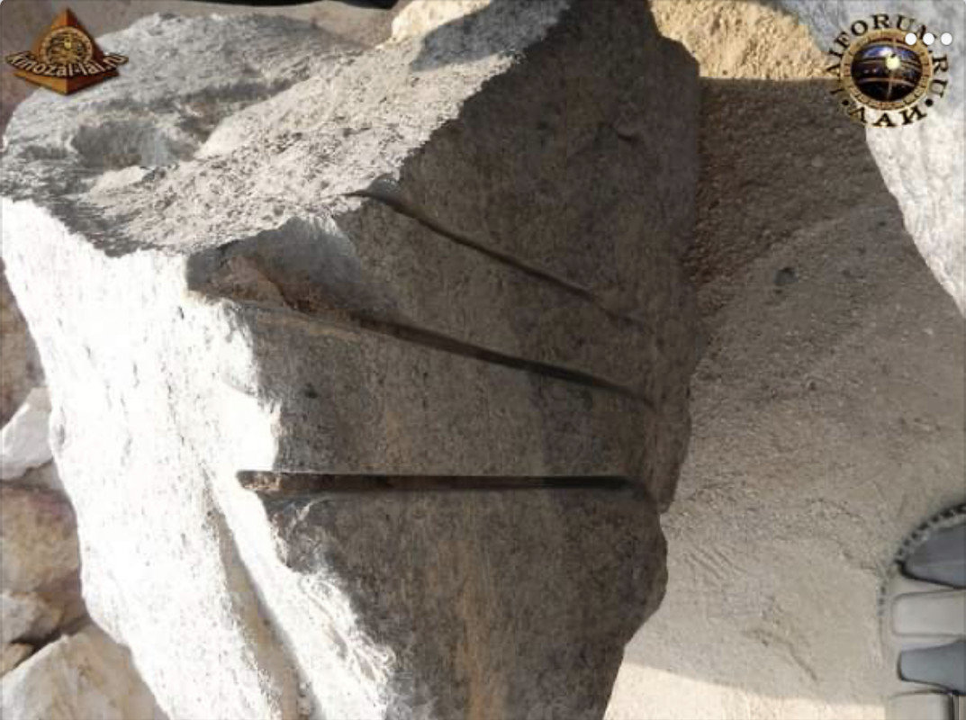 7EEA10D5-4EB0-4094-BBF2-1DFC49C5EEA0