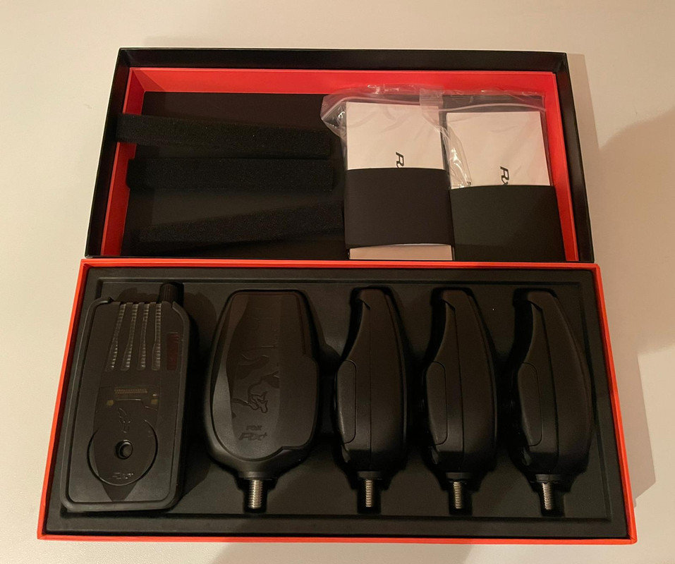 66DFE998-2070-4AB5-A048-49246B3A8205