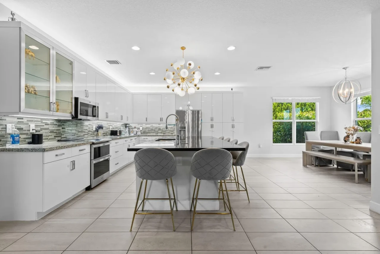 7619 Francisca Club Lane, Delray Beach, FL 33446
