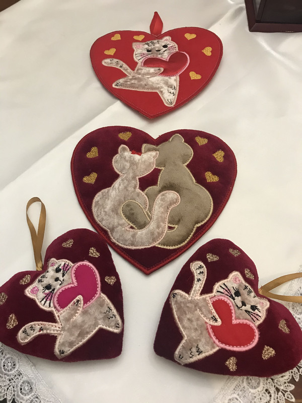 AB7D3040-A003-41B5-994A-8F5F5F2ECD68