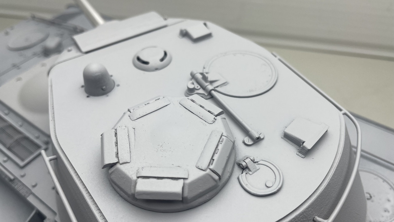 CDD79CF1-15BC-4F13-903E-7C29A9F53E66