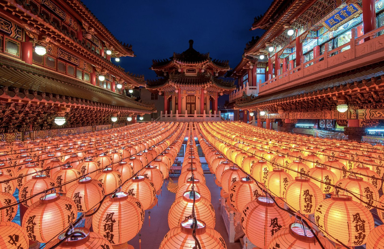 orangechineselanterns.jpg