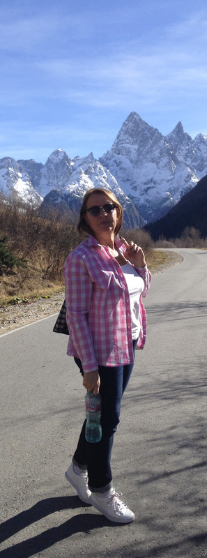 35EFBEB4-1563-4566-8EE3-05476147E4F6