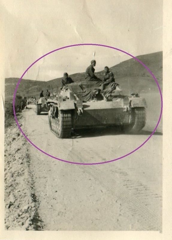 Foto WW II DT. Sturmgeschütz Panzer Kampfbereit 