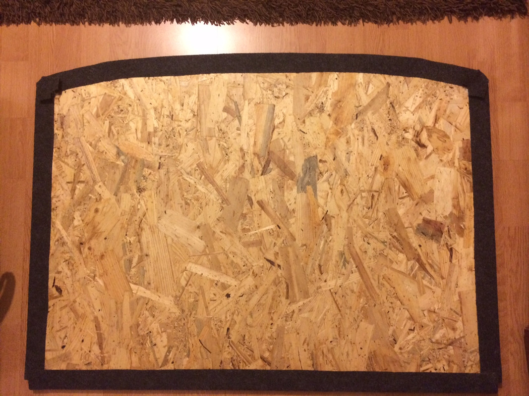 placa imbracata cu mocheta - spate