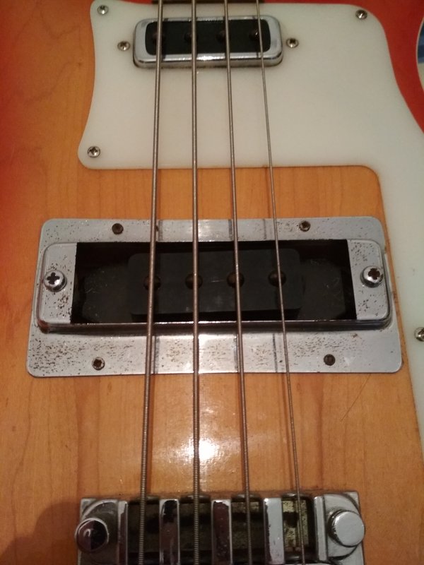 RICKENBACKER 4003 JAPAN 70'S (REPLICA JAPONESA) - WWW.BAJISTAS.ORG