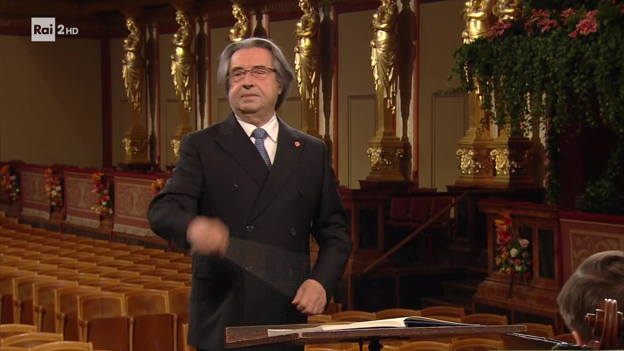 Rai 2 HD e Rai 5 HD confronto (10)