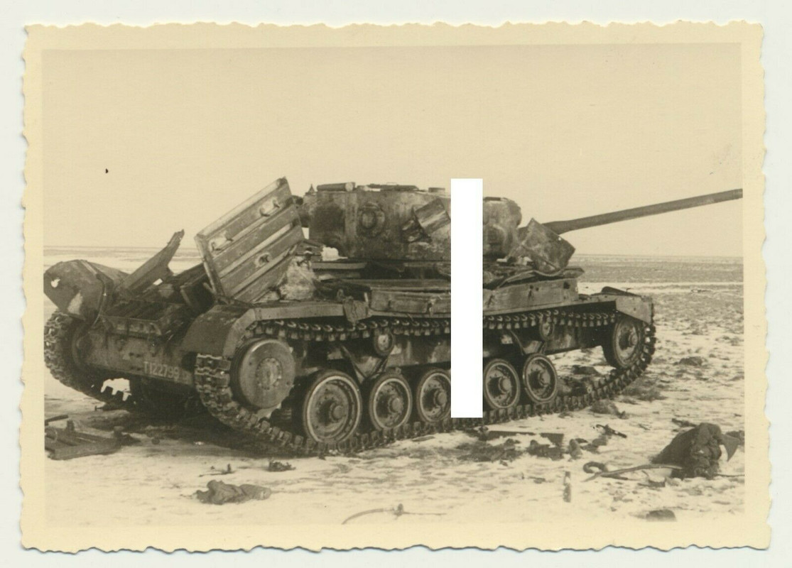 Rußland Lend-Lease englischer Valentine Panzer abgeschossen.