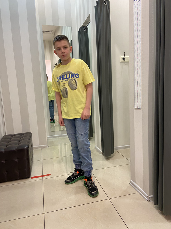 7C29ED30-19EB-45E3-8EA7-358B5B8BAB47