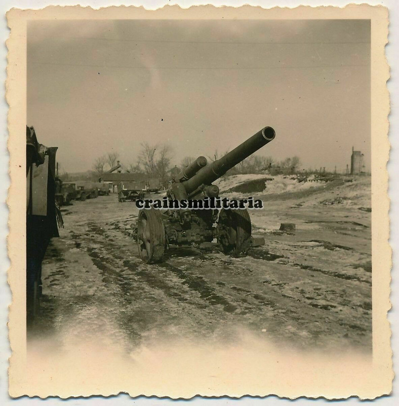 Artillerie Geschütz Mörser Kanone in Russland