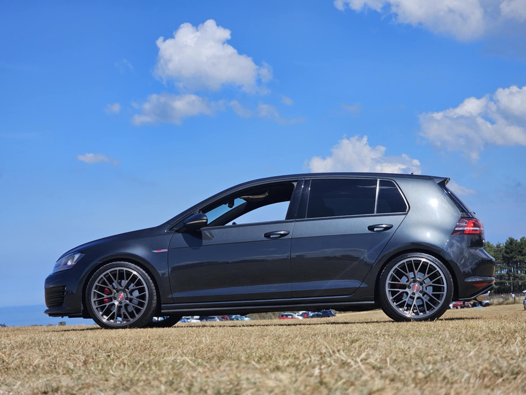 3E31CADB-577F-4DF0-95E4-9BB8C51994BE