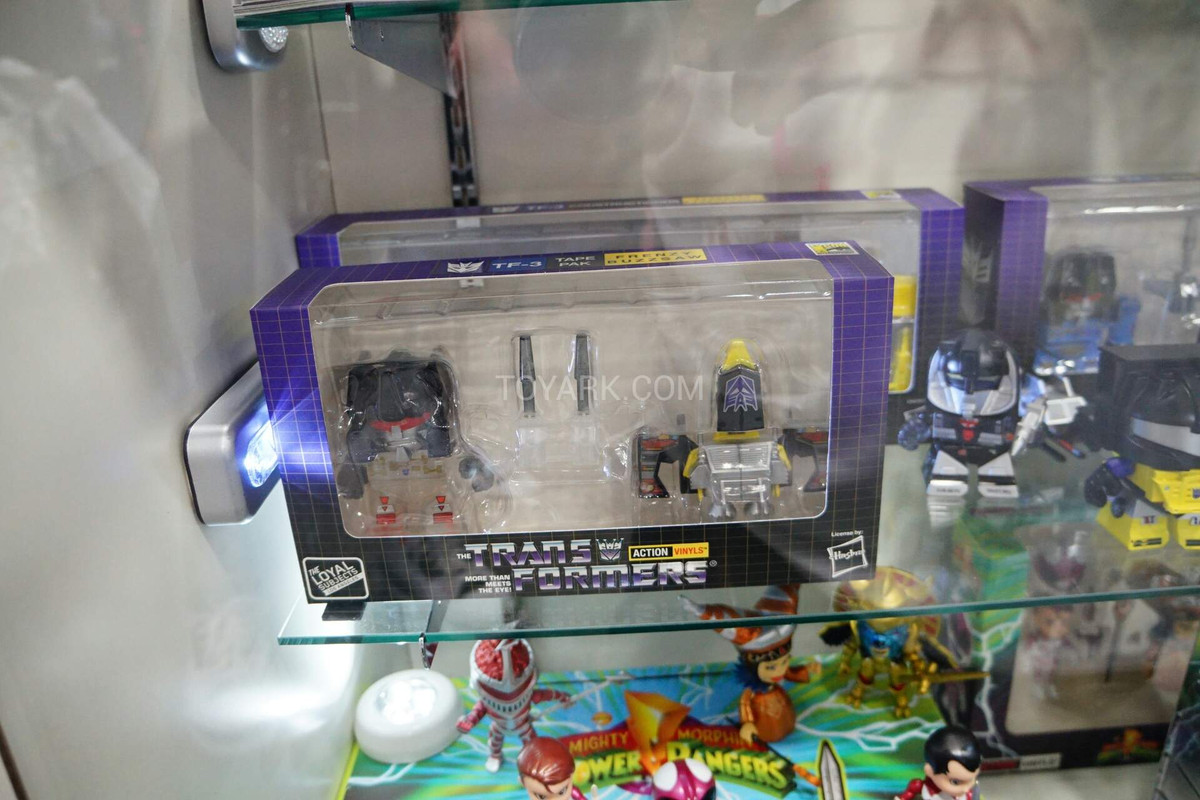 SDCC2015-The-Loyal-Subjects-005
