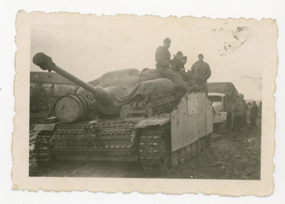 Foto Panzer Stug Langrohr, Sturmgeschütz,Seitens