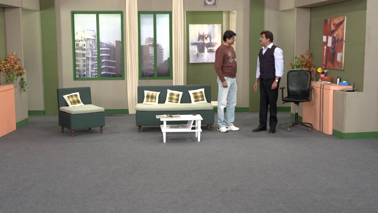 Bluffmaster-Gujjubhai-2025-Gujarati-720p-x264-AVC-HE-AAC-2-0-ESub-mkv-0001