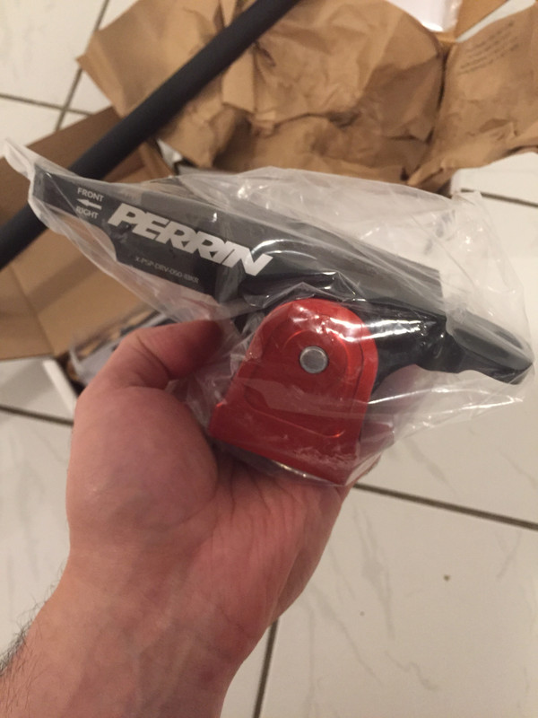 8CF66482-A7B6-48DF-98FC-9A48463AEB30