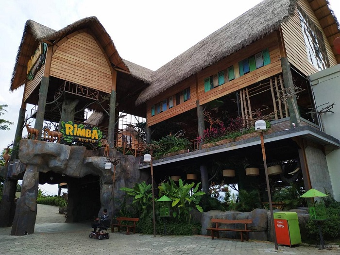 Rimba Resto Saloka Theme Park