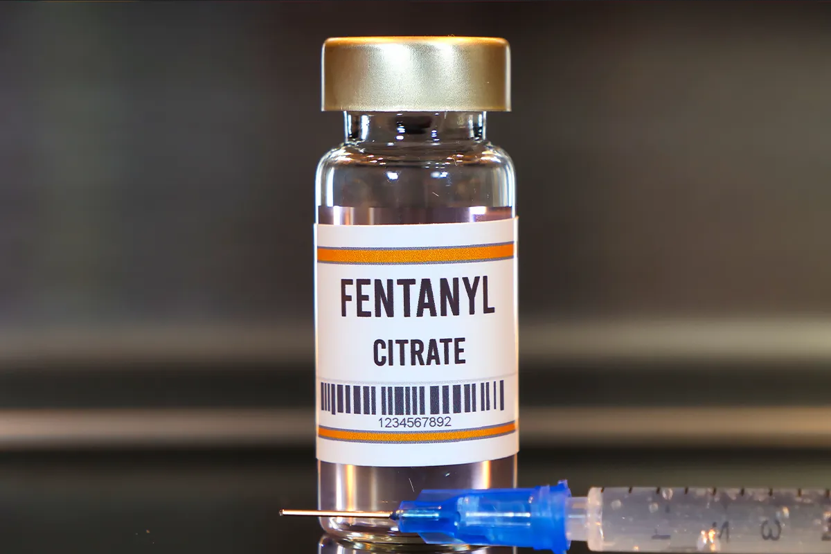 China pide a EU deje de atacar a sus empresas por fentanilo