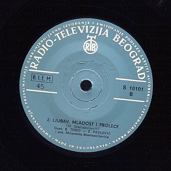 R-4238762-1359395659-1343