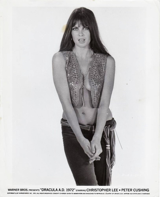 caroline munro 72 drac'd (2)