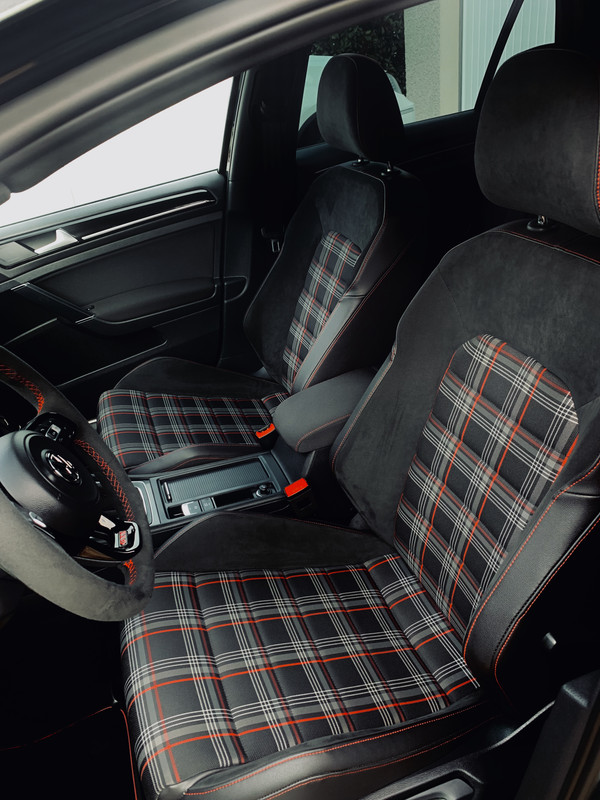 488ECBFB-054A-4974-AEC9-62212E84ABFD