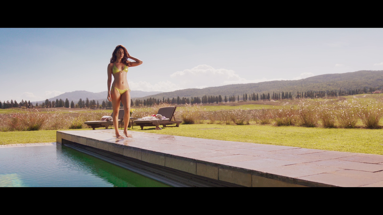 [Image: vlcsnap-2025-10-09-03h42m38s650.png]