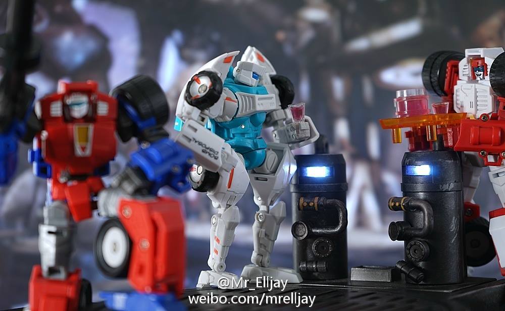 11029639_910542872365456_373046443705205574_o