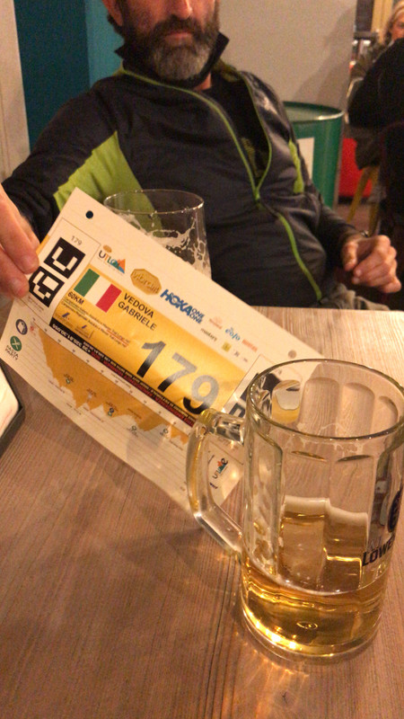 F35B5F0D-EE3F-4707-A1D6-2BBF35204E30