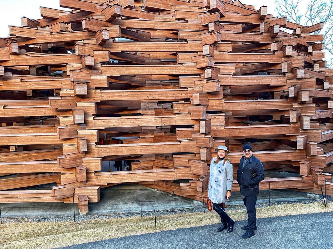 Maia Estianty berlibur ke Jepang bersama Irwan Mussry.
