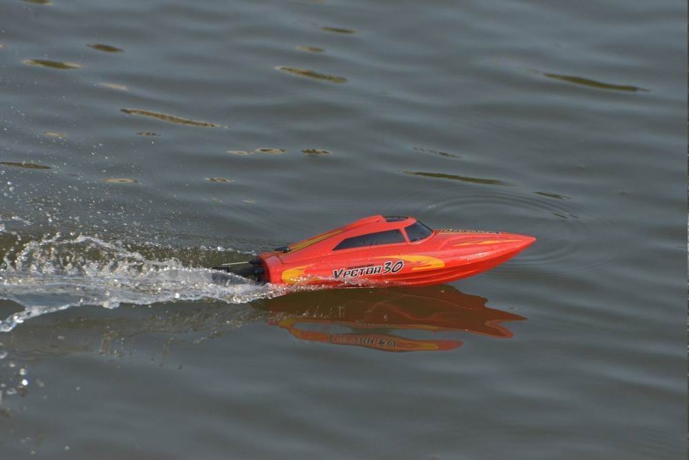 Volantex-Vector-30-RC-Boat-4