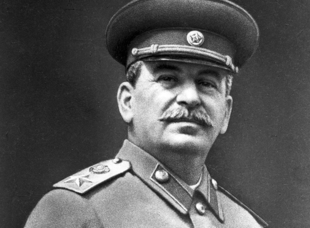 Įžymūs to laikmečio žmonės apie STALINĄ