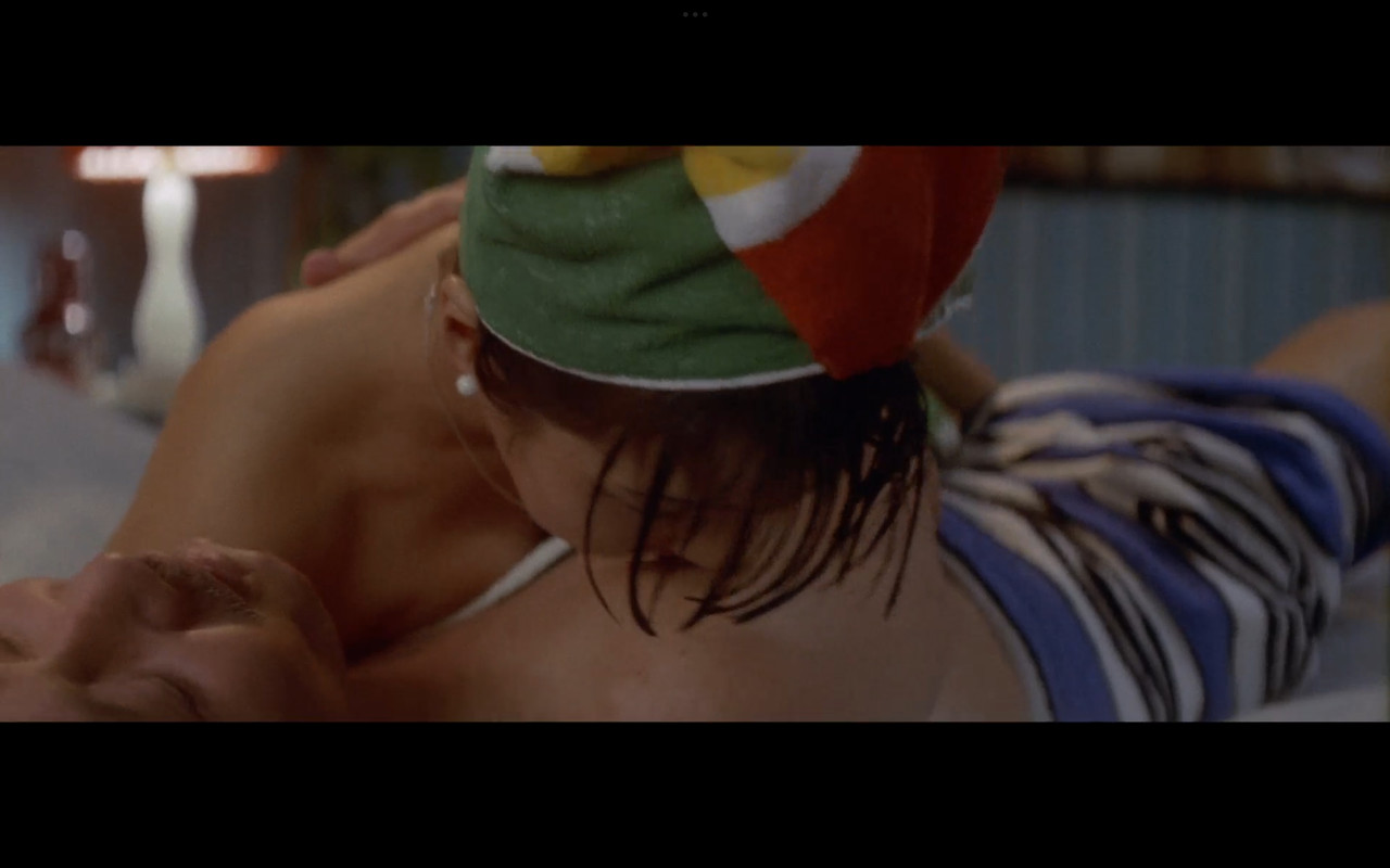 Screenshot_2025-08-07-22-01-36-383_com.mxtech.videoplayer.pro