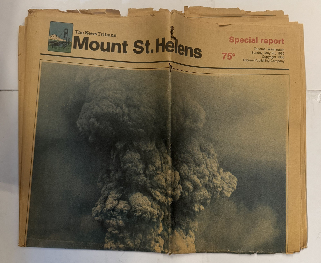The News Tribune. Tacoma Washington, Sunday, May 25, 1980. Mount St. Helens