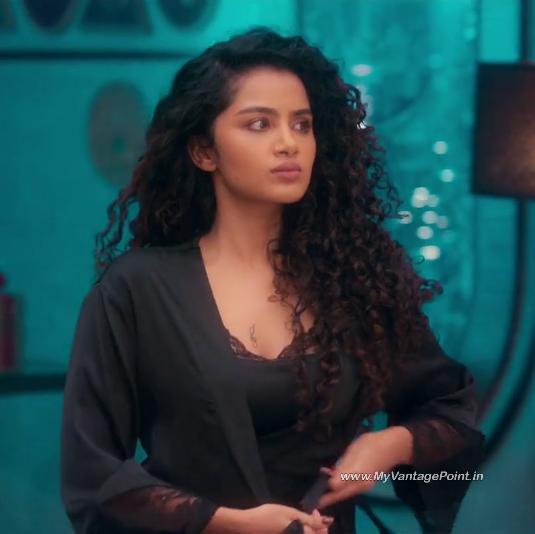 92-Anupama-Parameswaran-as-Lilly-Joseph-in-the-movie-Tillu-Square-2024