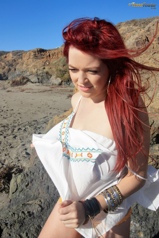 tessa fowler cave girl bts set 1 005