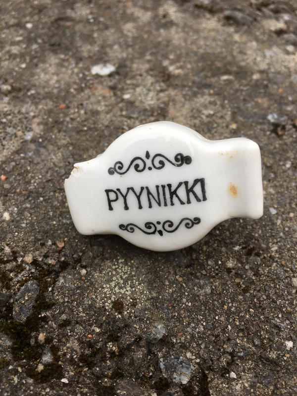 946500EF-655A-4D6F-8FC9-4D454D210AF0