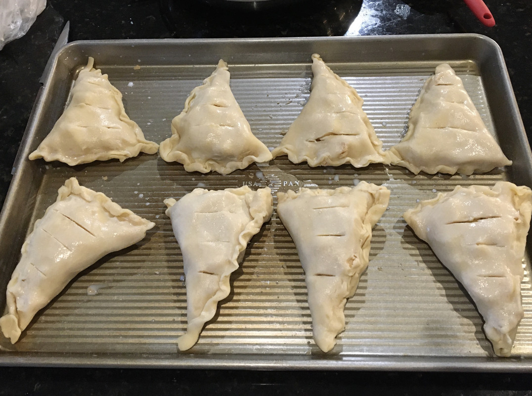 Apple pies 6-EC81231-6591-4-B04-9-DE0-1-CD2761-C08-F3