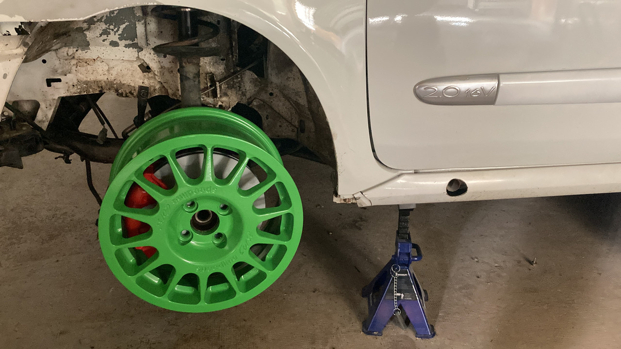 F3F37FDD-A7BA-4B45-8D1E-D674329F89CD