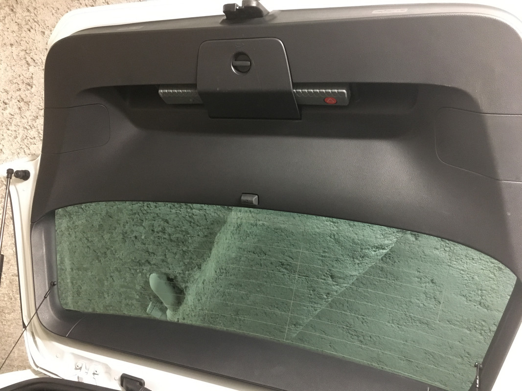 FCBD1F85-9C40-49D8-98C8-7374C55AD012