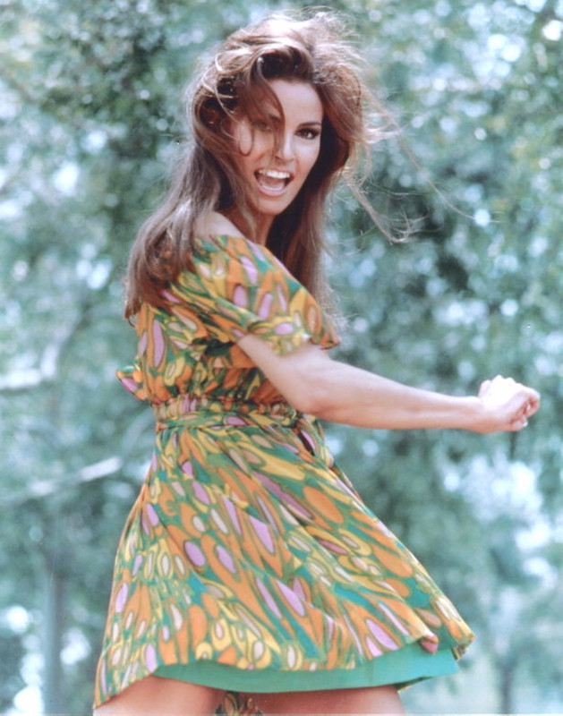 raquel_welch_e96