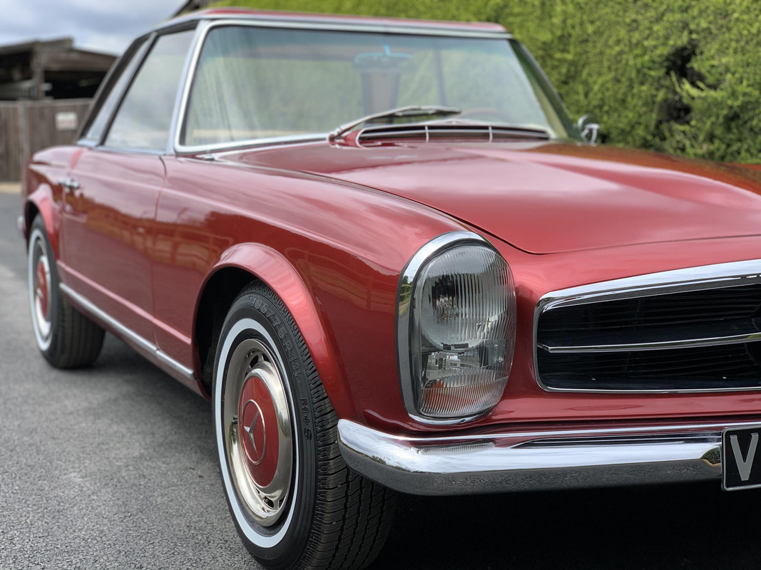 Mercedes-Benz-230-SL-10004